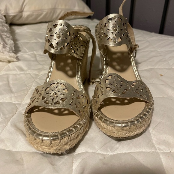 Marc Fisher wedges - Picture 4 of 4